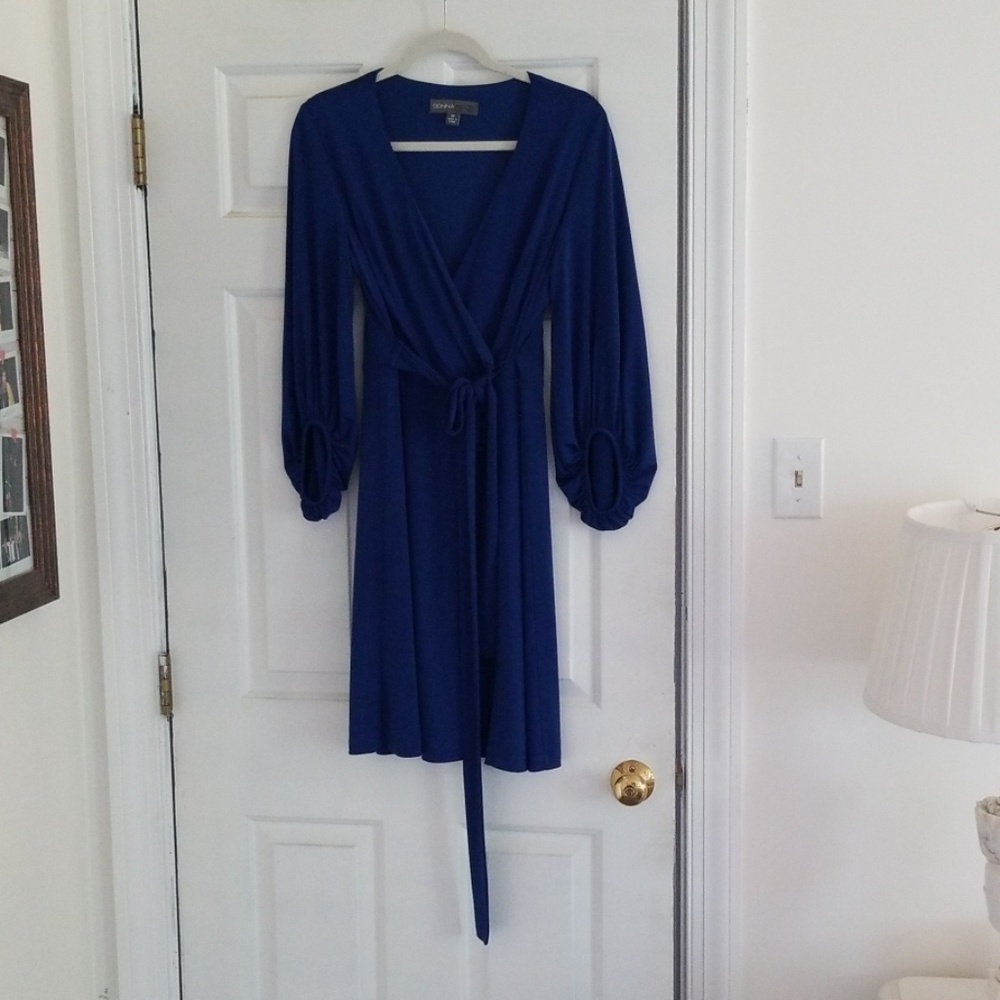 Dress - Picture 2 of 3